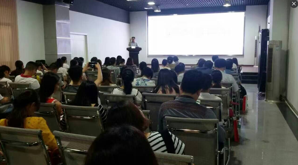 漢哲咨詢主持湖南人博會(huì)“人力資源制度創(chuàng)新”主題館日